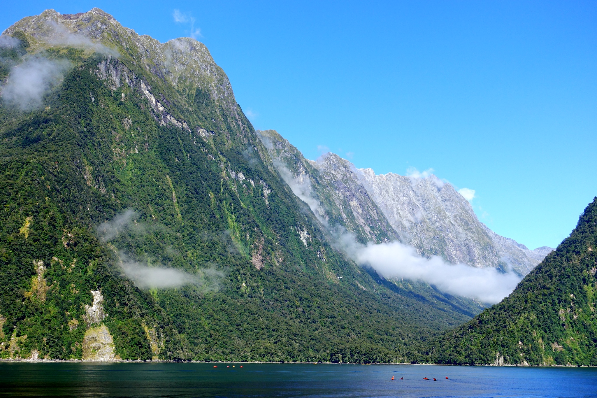 Püha pe.se ehk Milford Sound